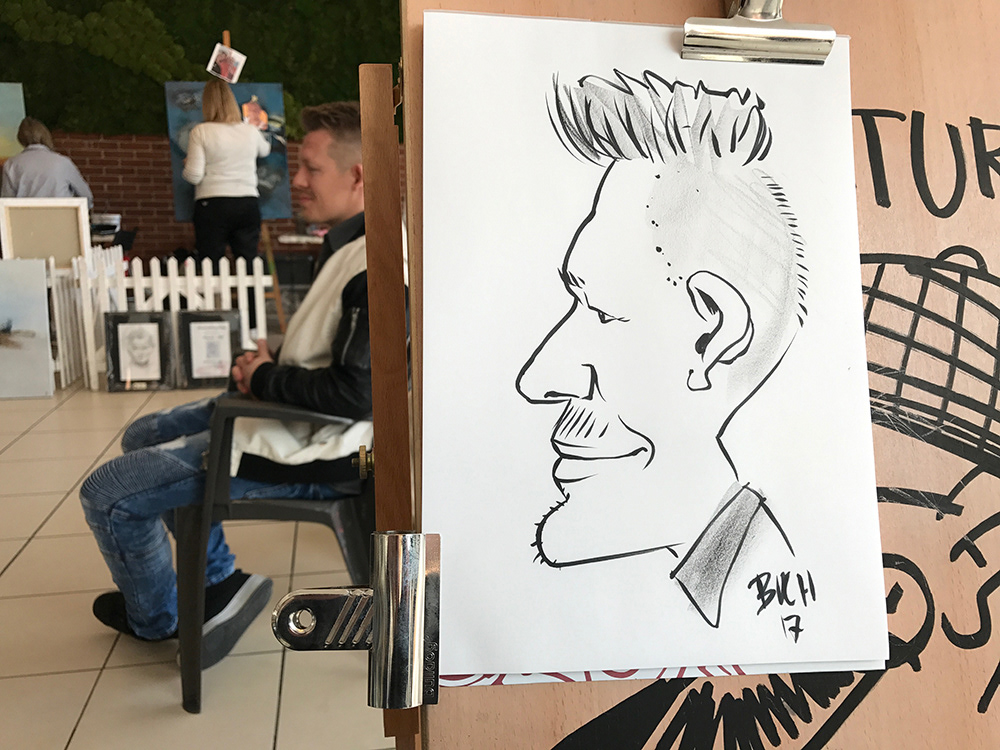 3 min. s/h live karikatur