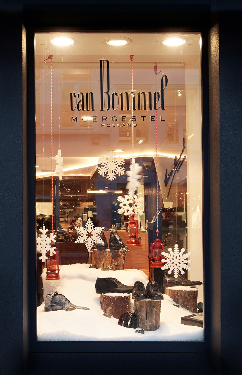 Frank Agterberg a Floris Van Bommel X Mas Window