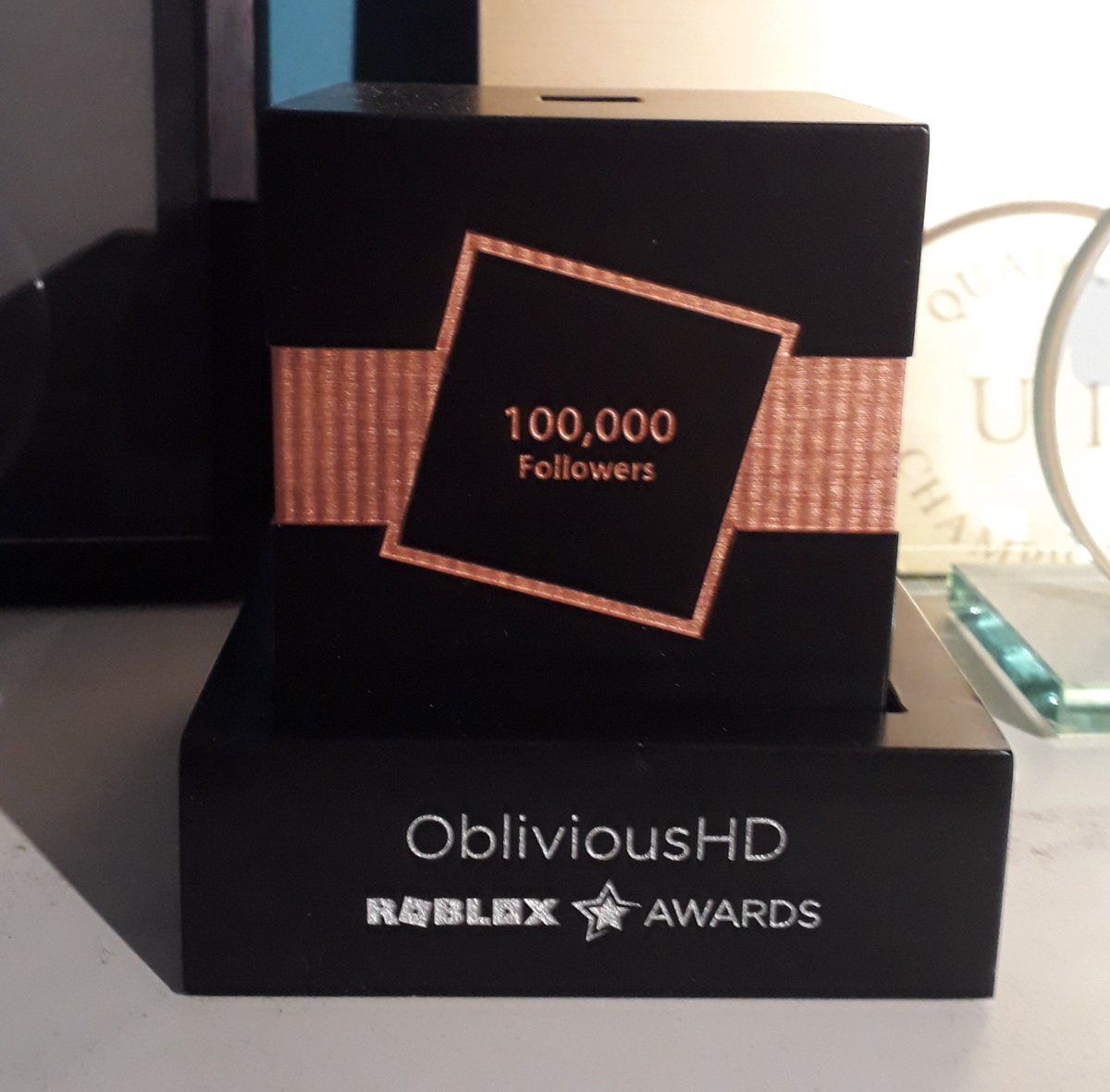 Christopher Hyde Merchandise Designs - roblox 100 000 followers award