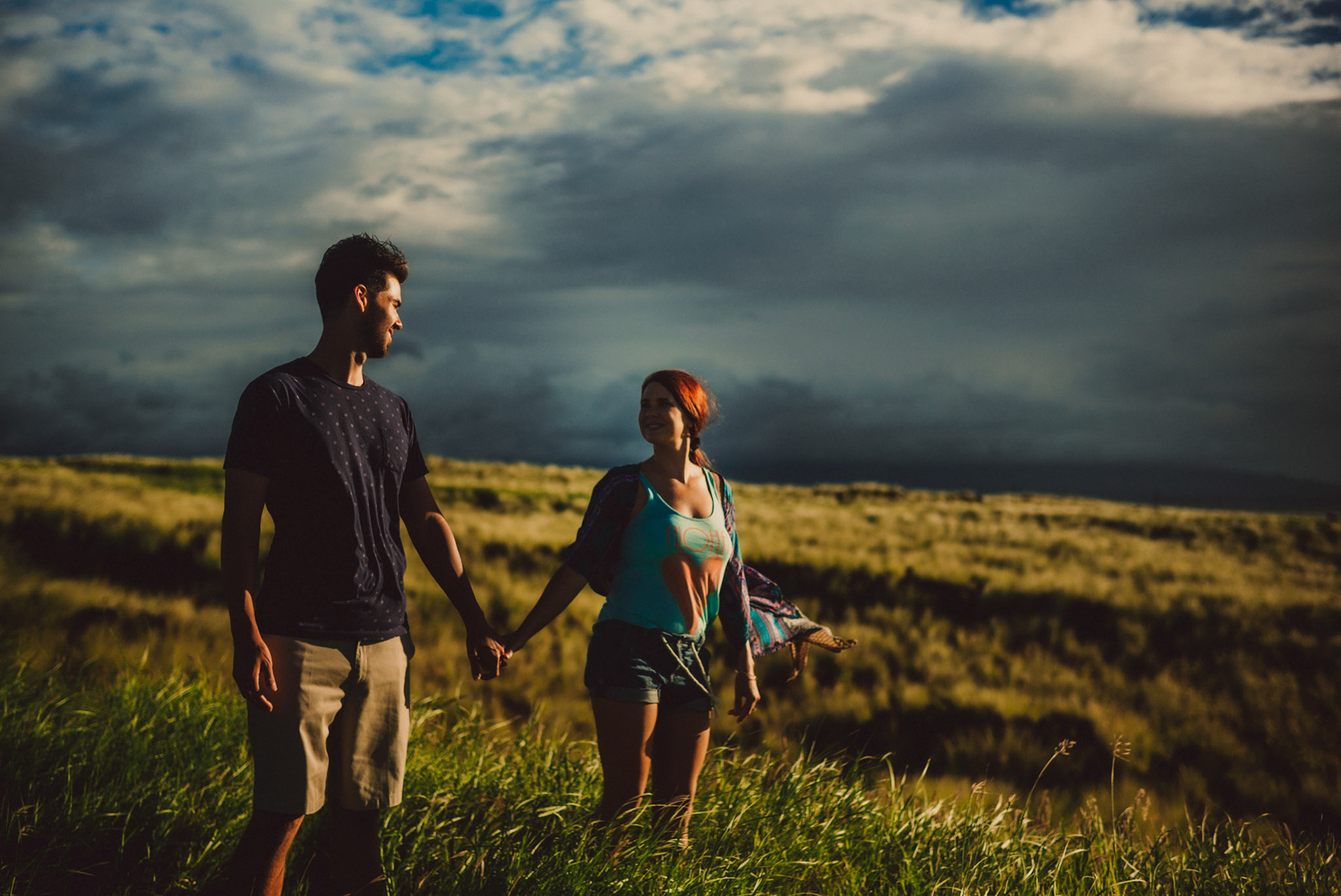 Warmly lit grassy meadow, from Ryan and Angela's adventure couple shoot in Hawaii, USA, September 2015, Leica M.
