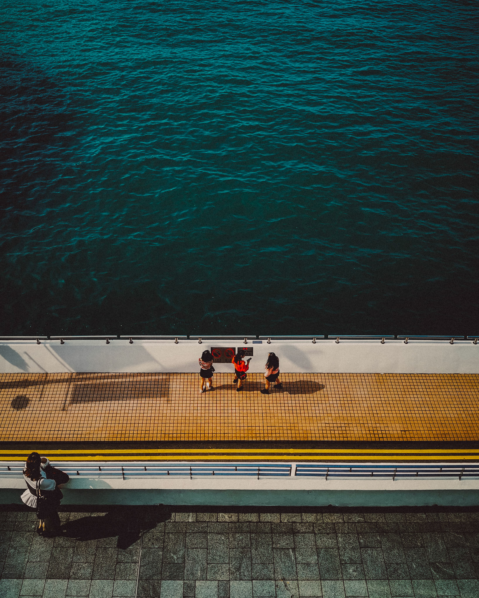 A geometric and minimalist photo of Habour City, Tsim Sha Tsui, Hong Kong, January 2020, Huawei P30 Pro.