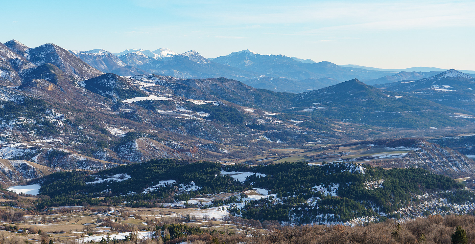 Thoard au coeur de la vallée des Duyes