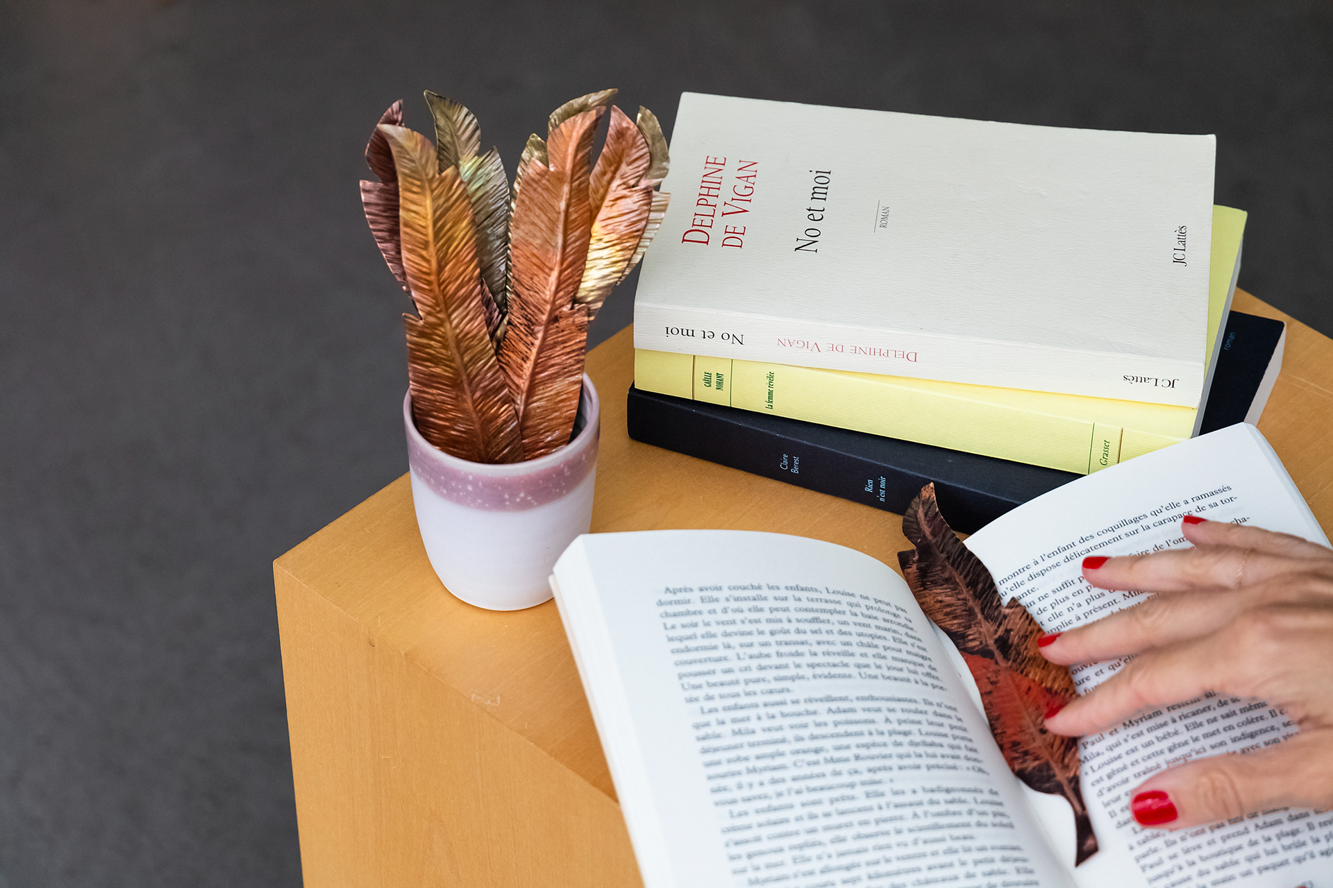 Marque page plume en cuivre et laiton - 37€