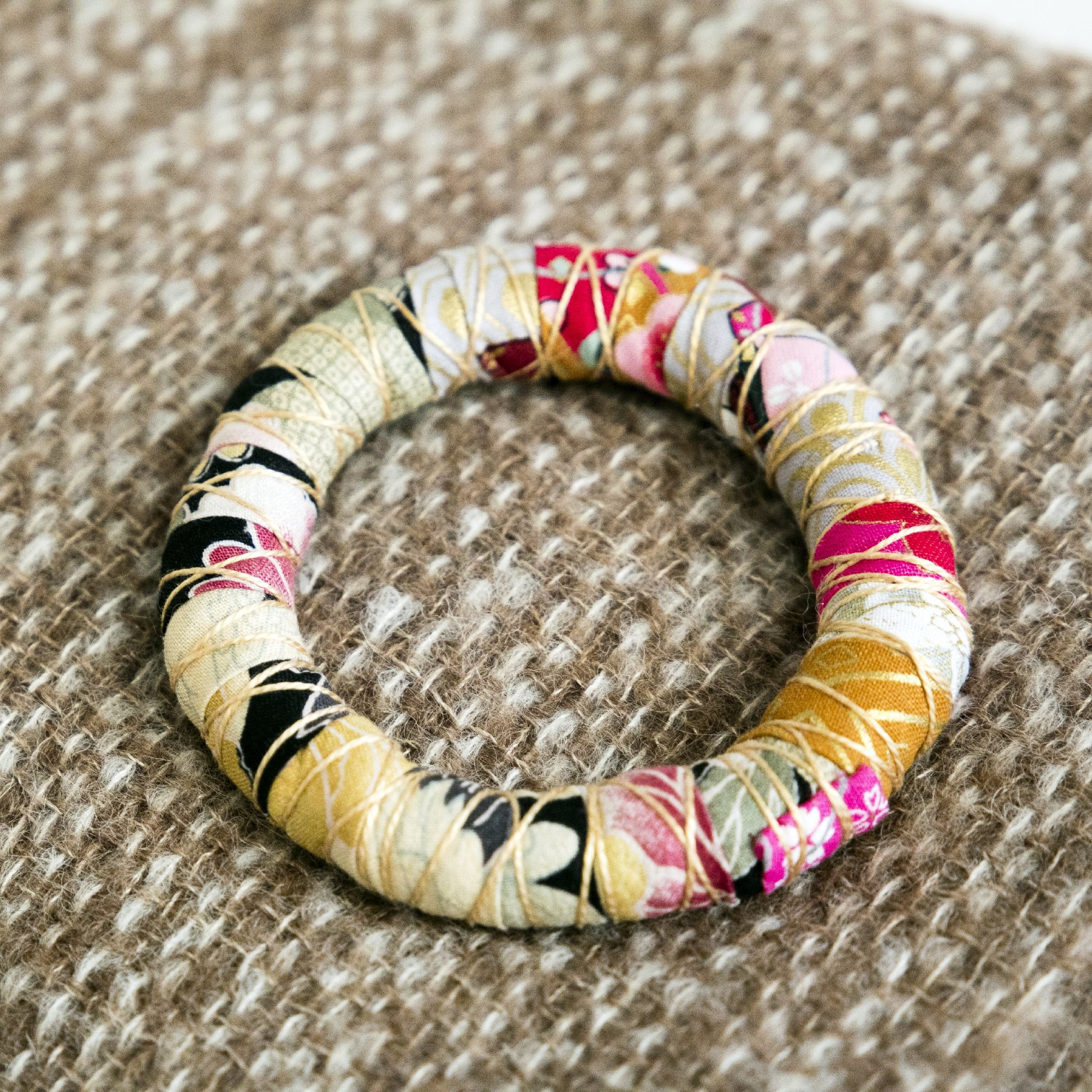 Bracelet textile - 35€
