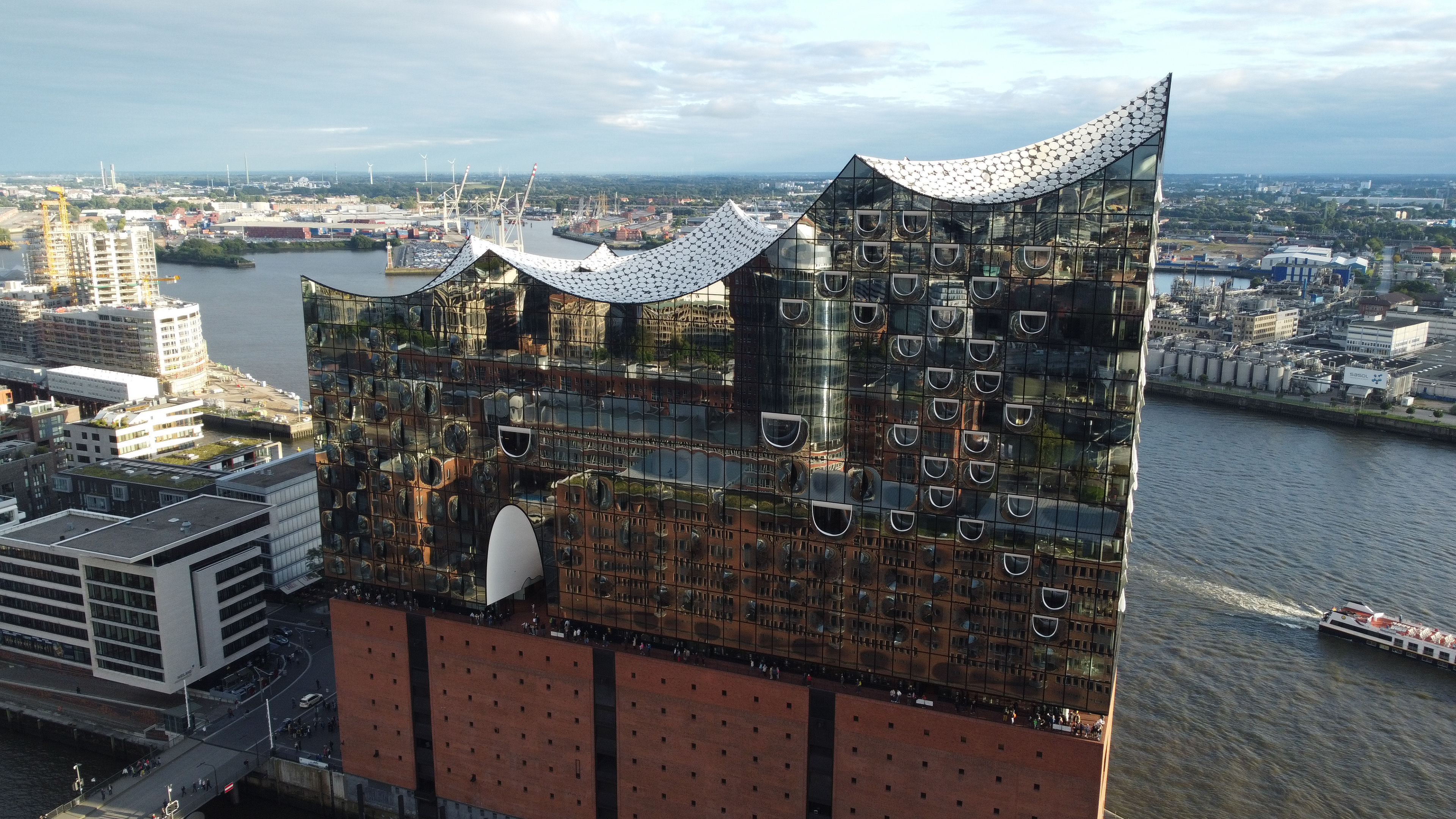 Elbphilharmonie aus Norden 