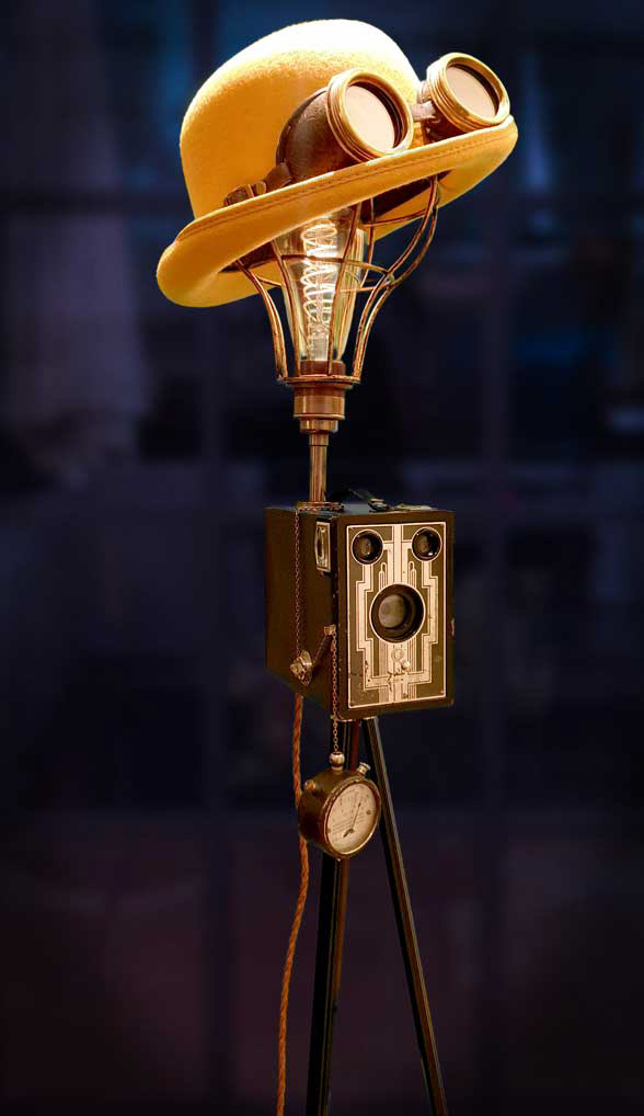 Vintage Art Deco camera lamp with yellow bowler hat