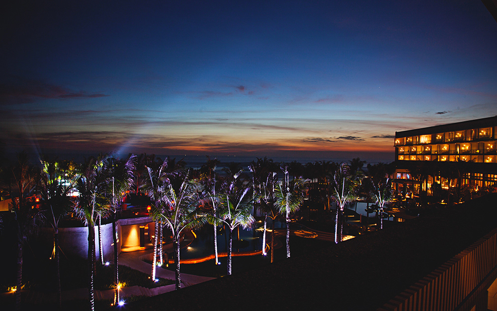 w hotel restaurant bali