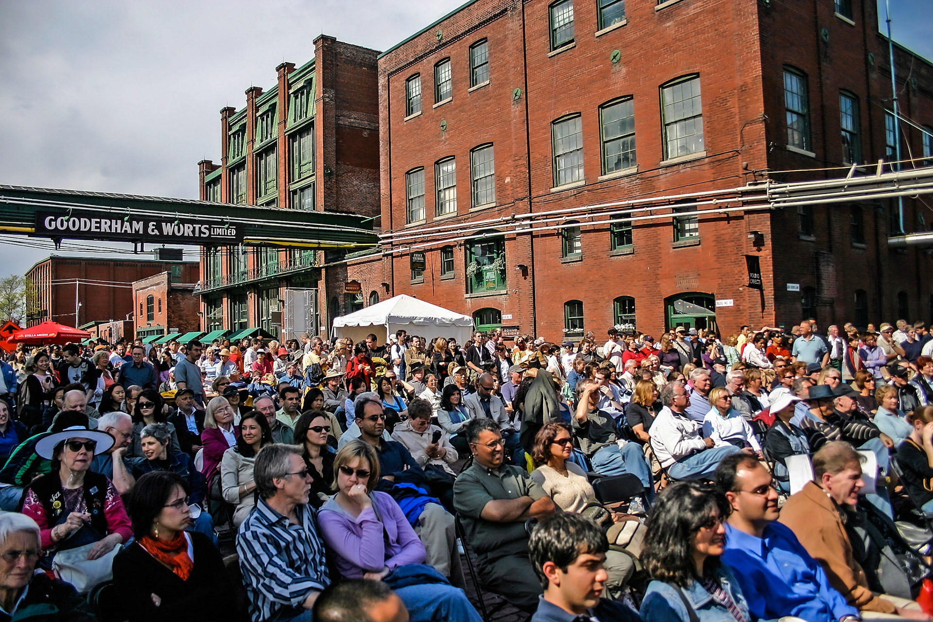 May 20-29, 2005, Distillery Historic District, Toronto, ON. Canada