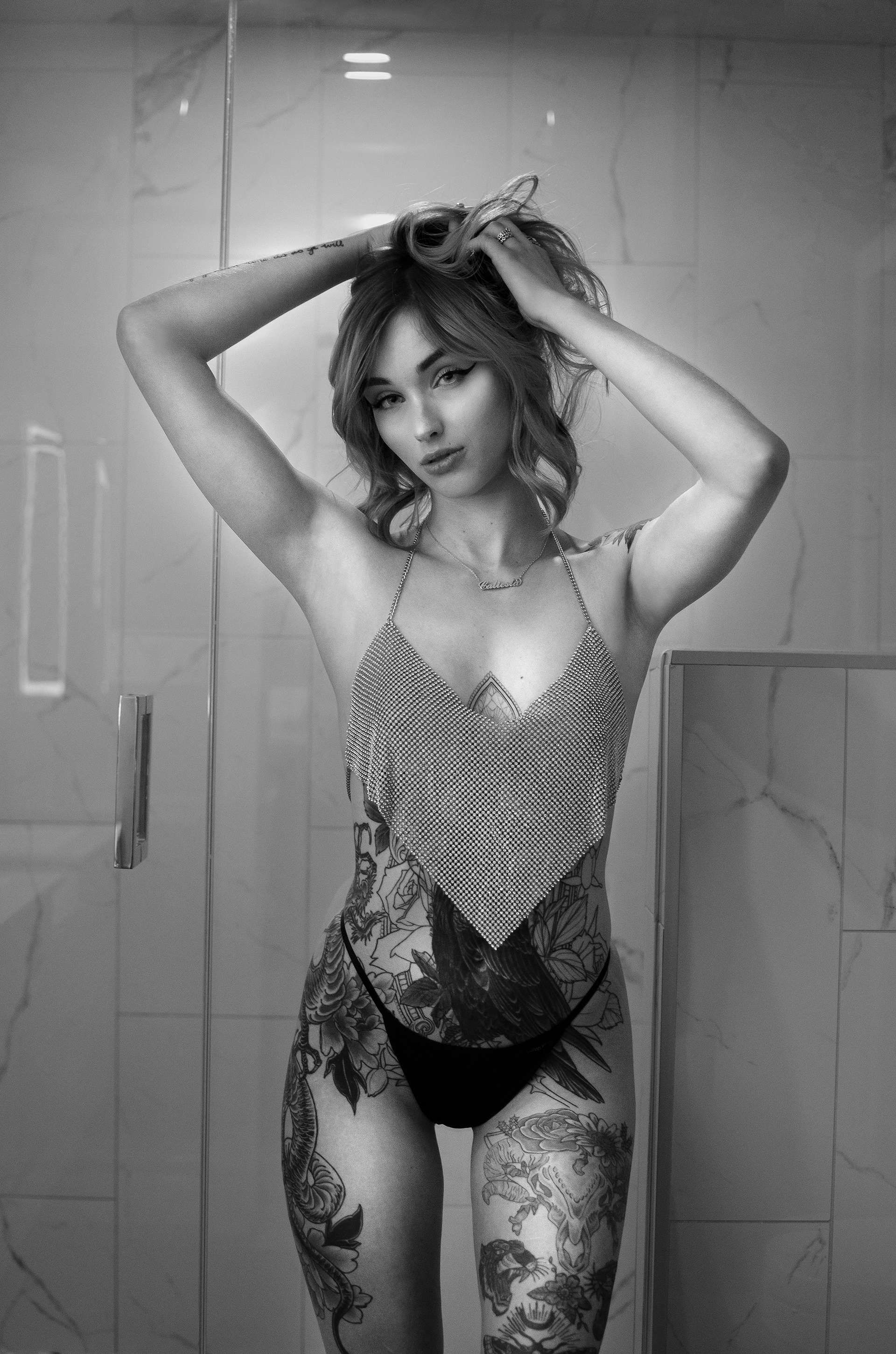 MODEL: @caliestarose