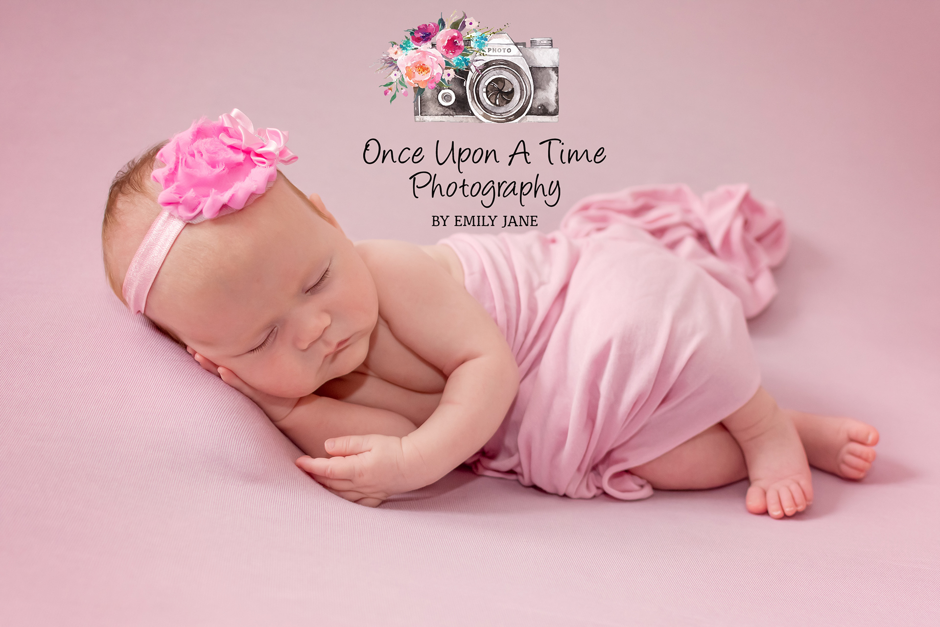 Newborn photoshoot pink Worcestershire