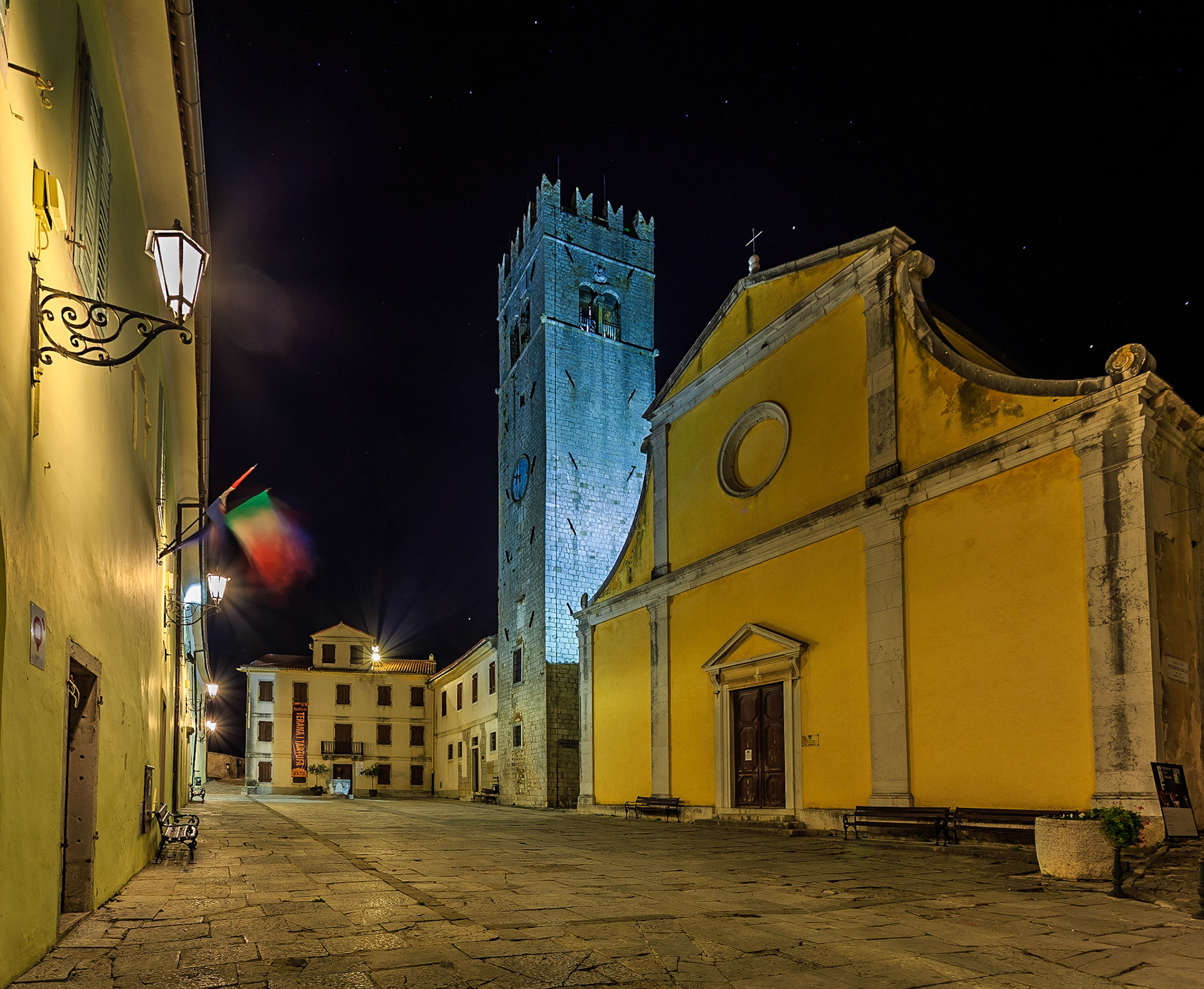 Saturday Night in Motovun Piazza