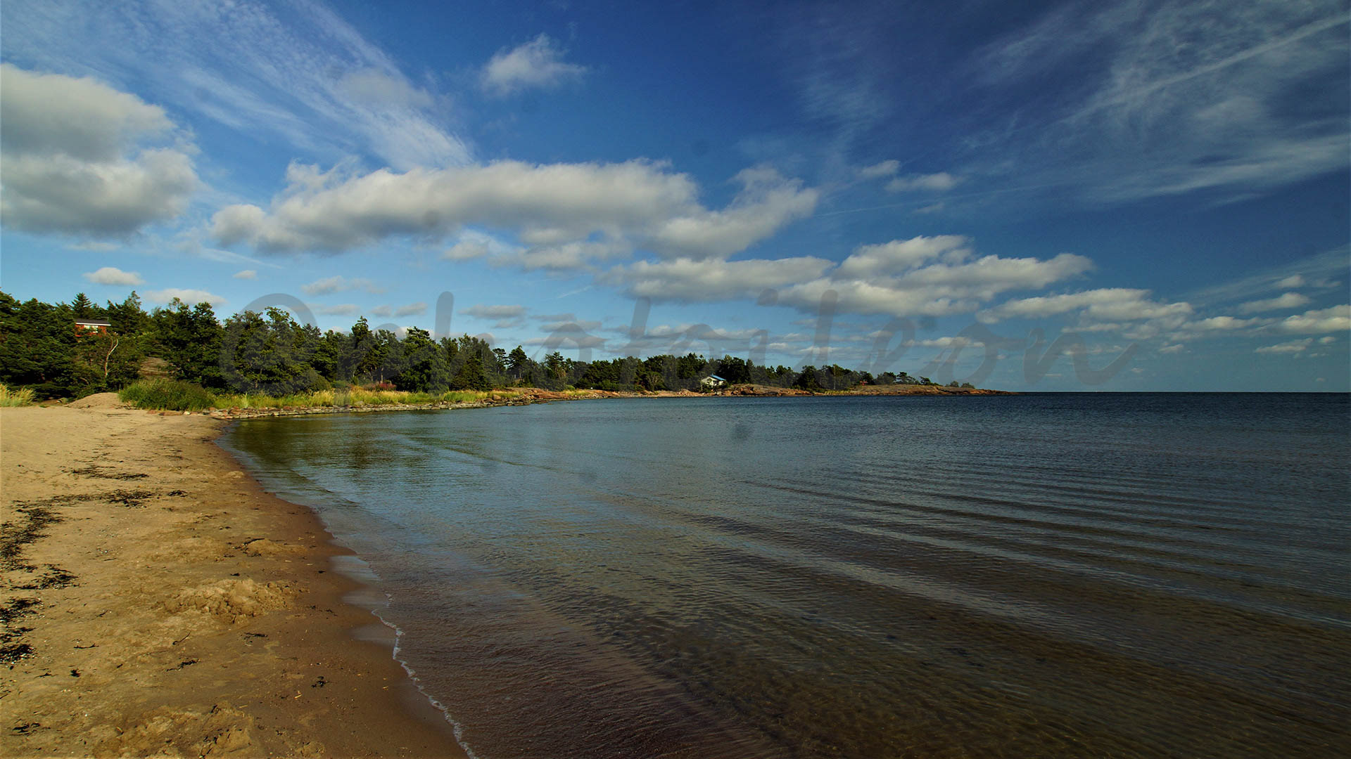 SONY SLT-A77V f/11 ISO-100 12mm