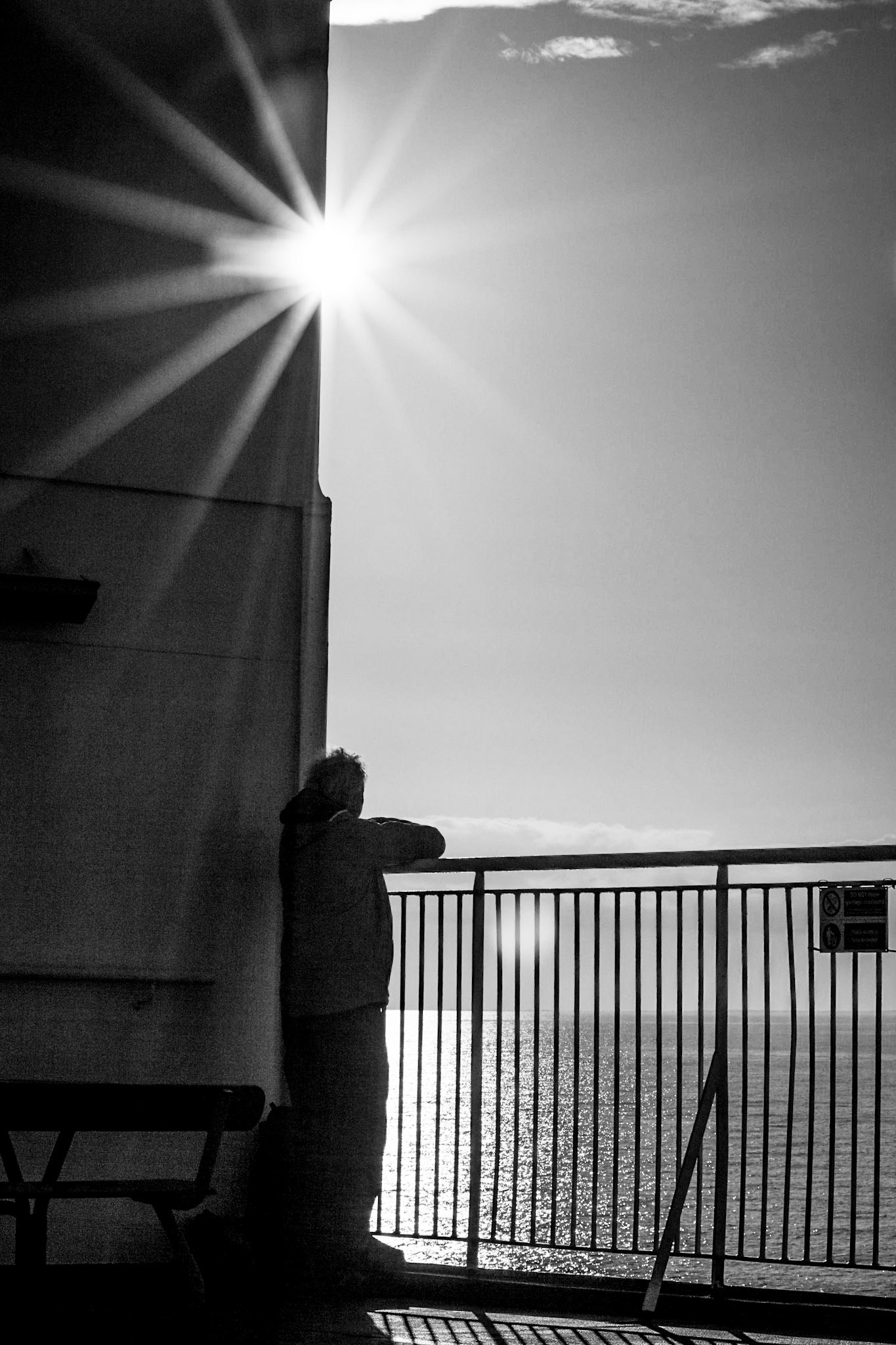 ISO 100 | 75 mm | f/14 | 1/4000 s