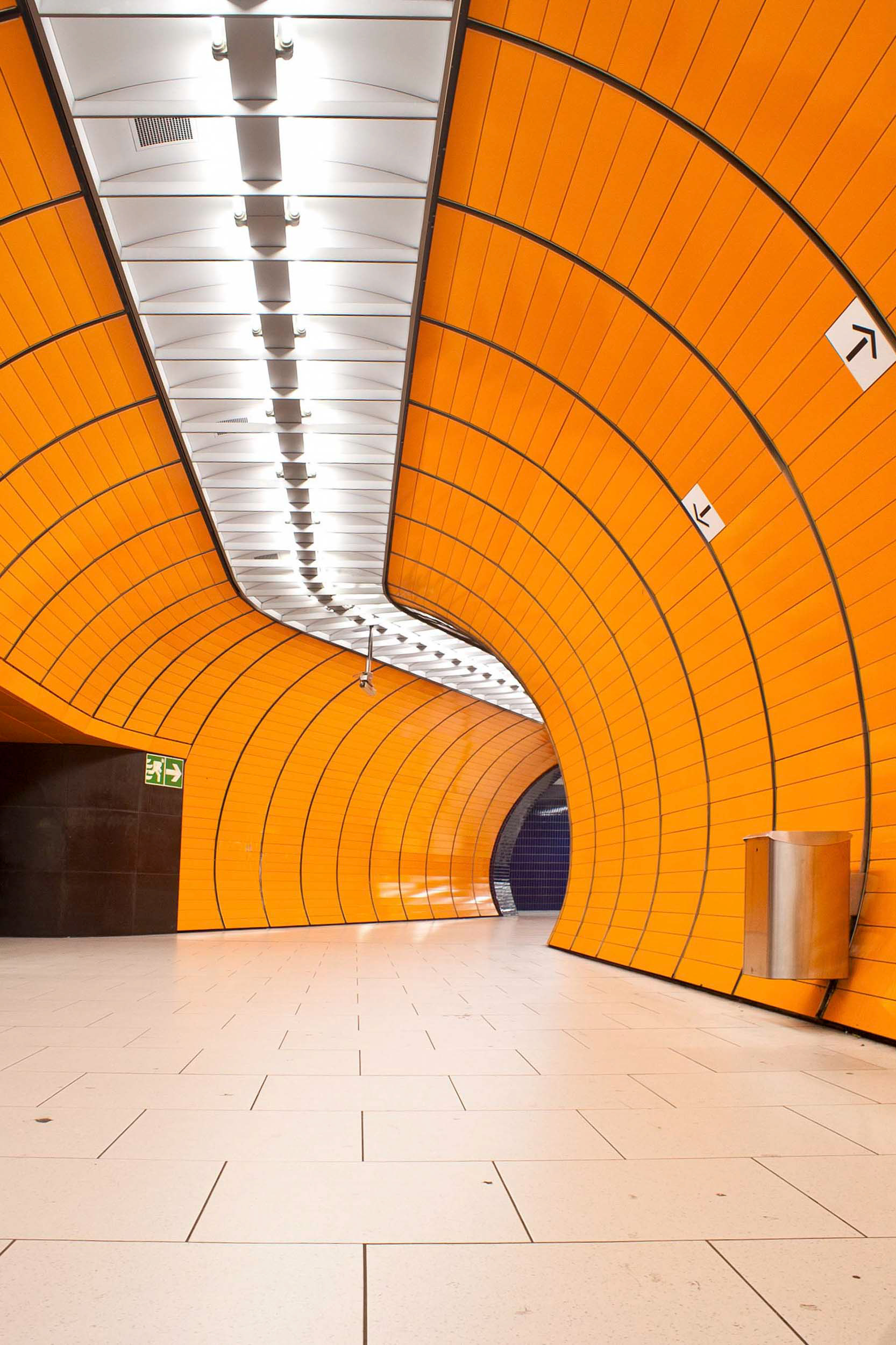 Jonathan Göpfert - Munich Metrostations Line U2