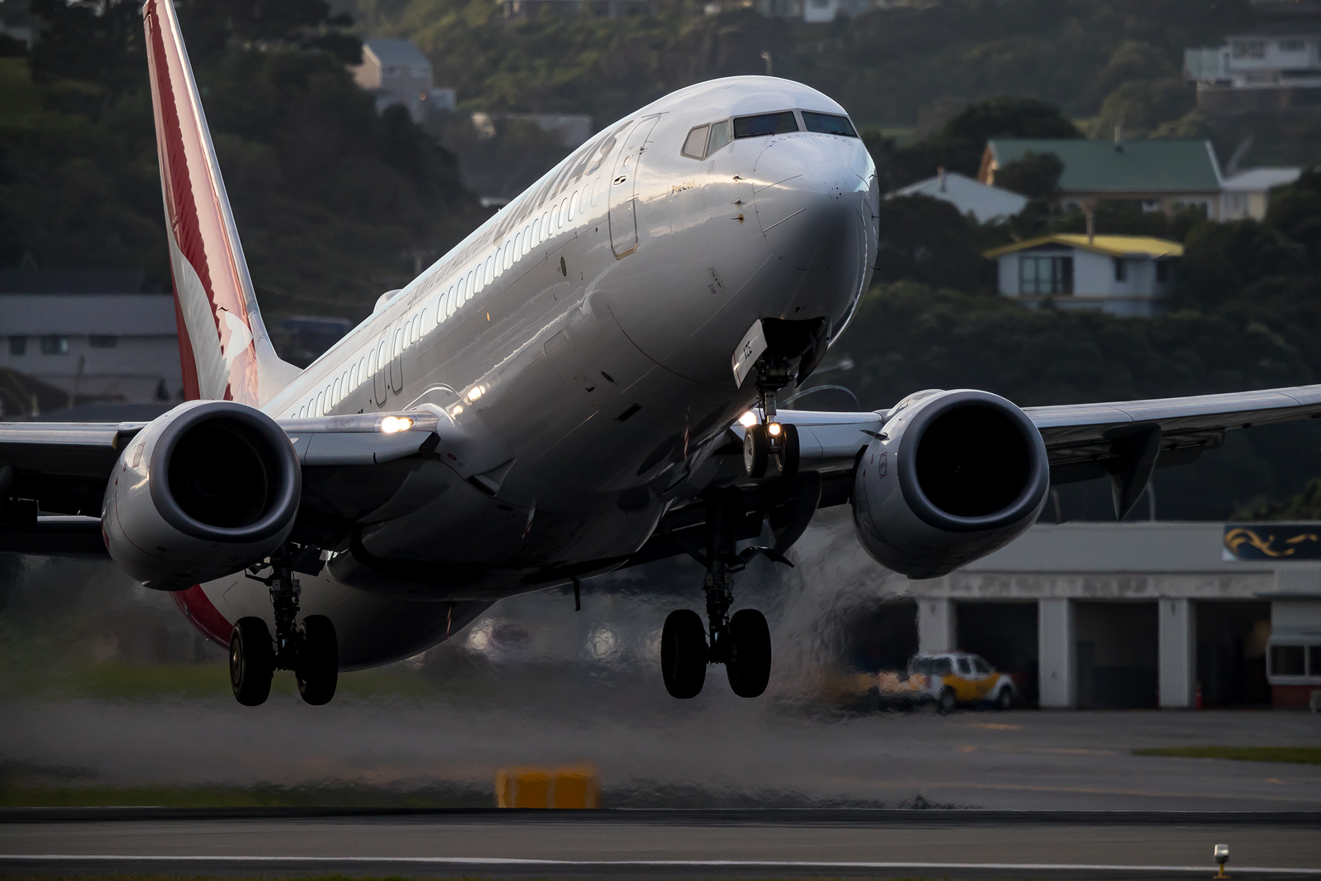 Qantas 737-838