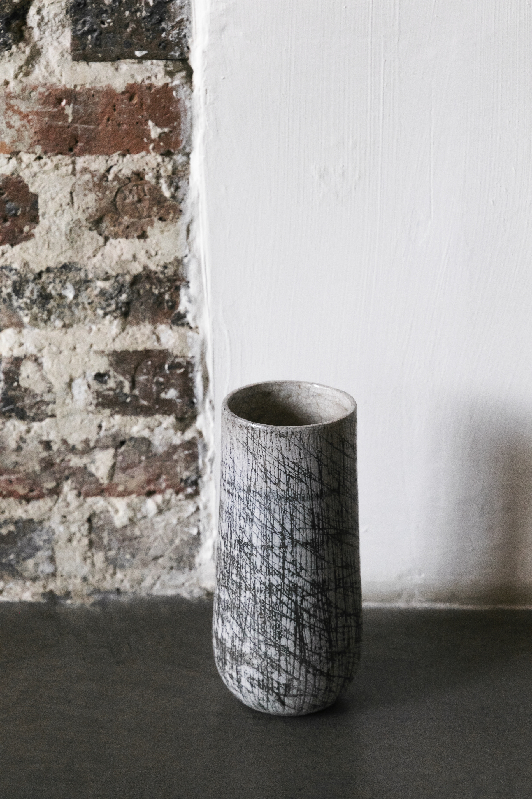 Vase en raku - 280€ / Hauteur: 26 cm