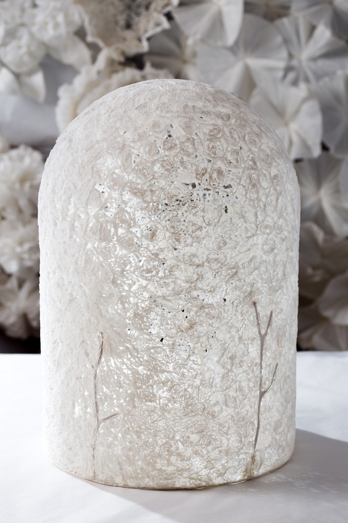 Sculpture dôme ' Plénitude ' - Papier de soie - 1 080€
