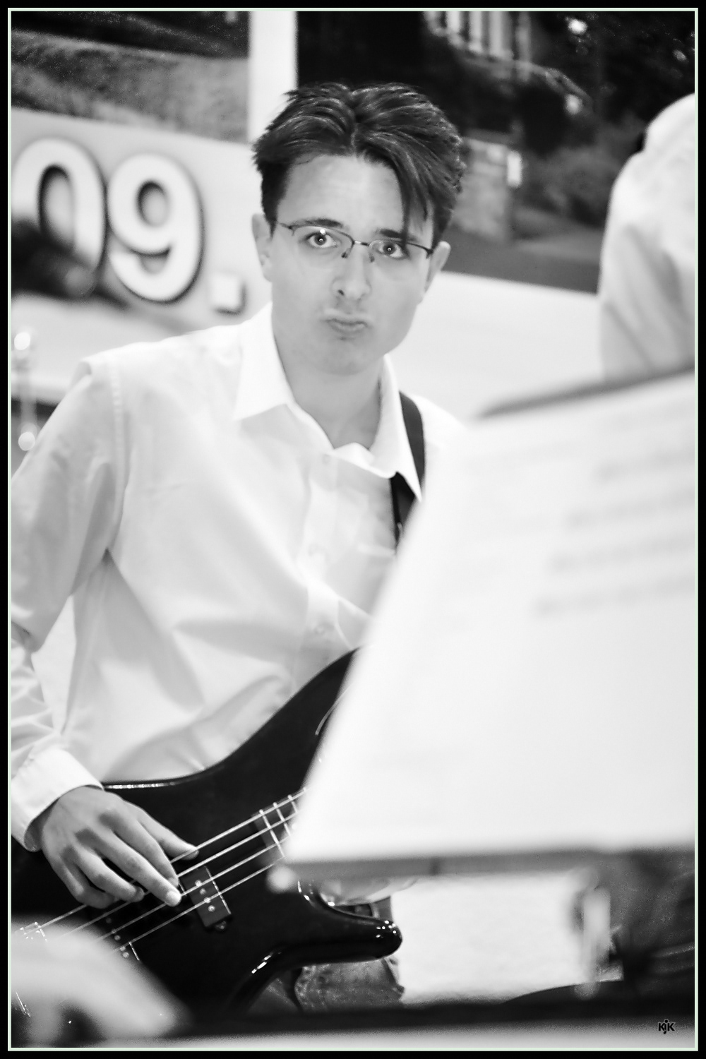 David Engelhart (E-Bass)