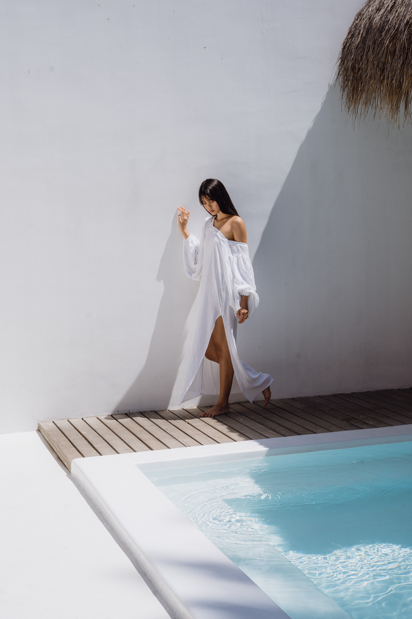 Lola Dress in white