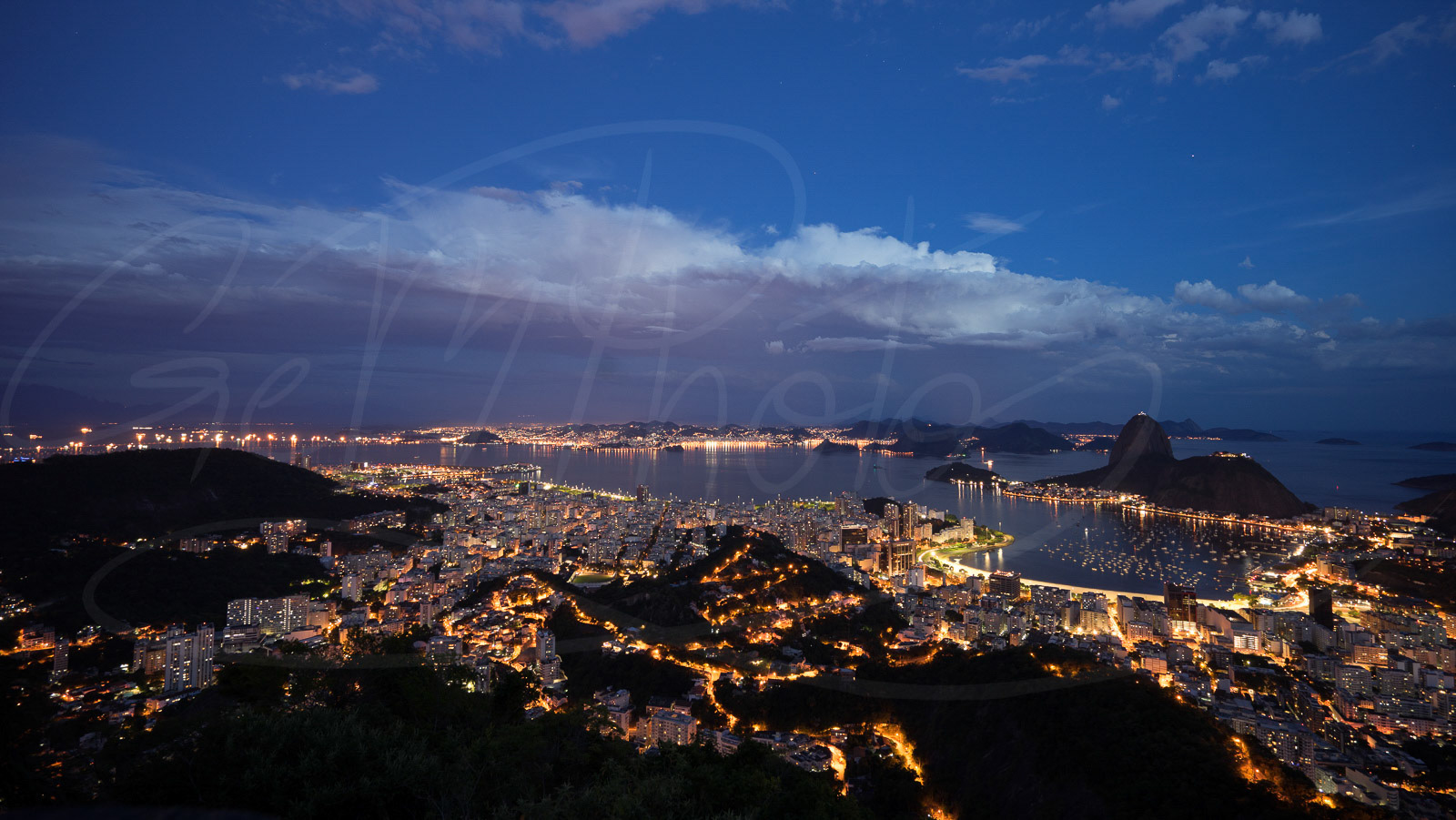 Rio by night