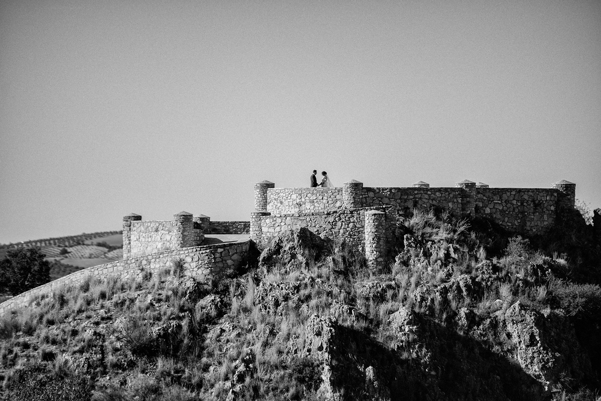 novios en castillo