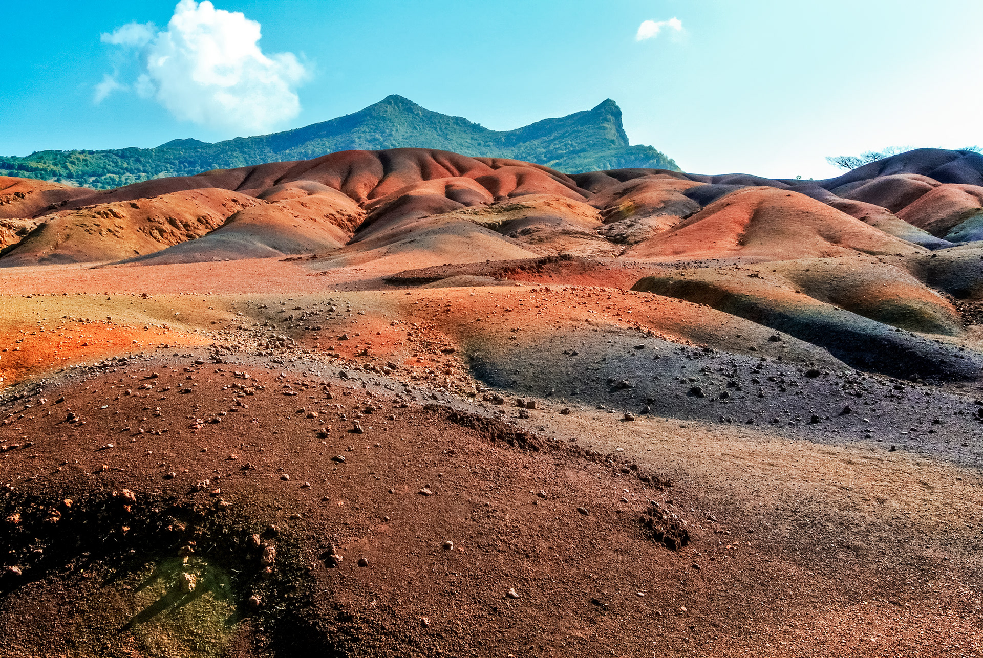 Seven Coloured Earths | © All rights reserved