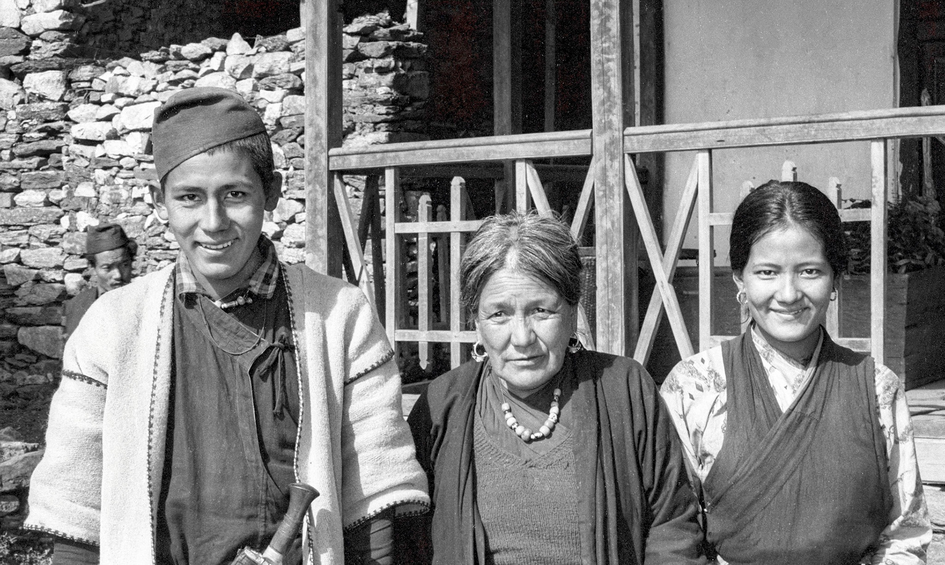 (L-R) Lama Pruba Hlalungba (144), Phu Doma Shangba (134), Bibi Hlalungba (143)