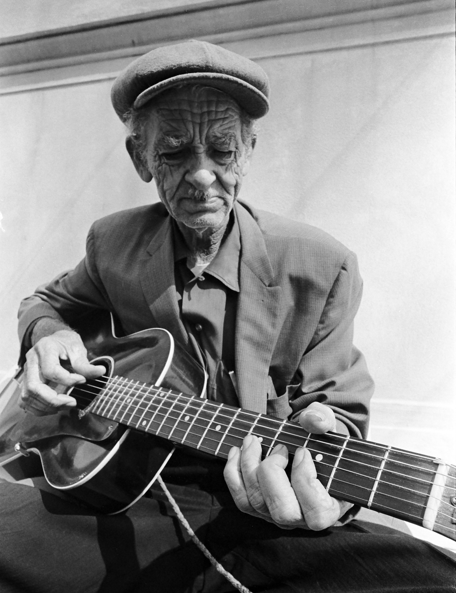 Sam Chatmon, Berkeley 1970