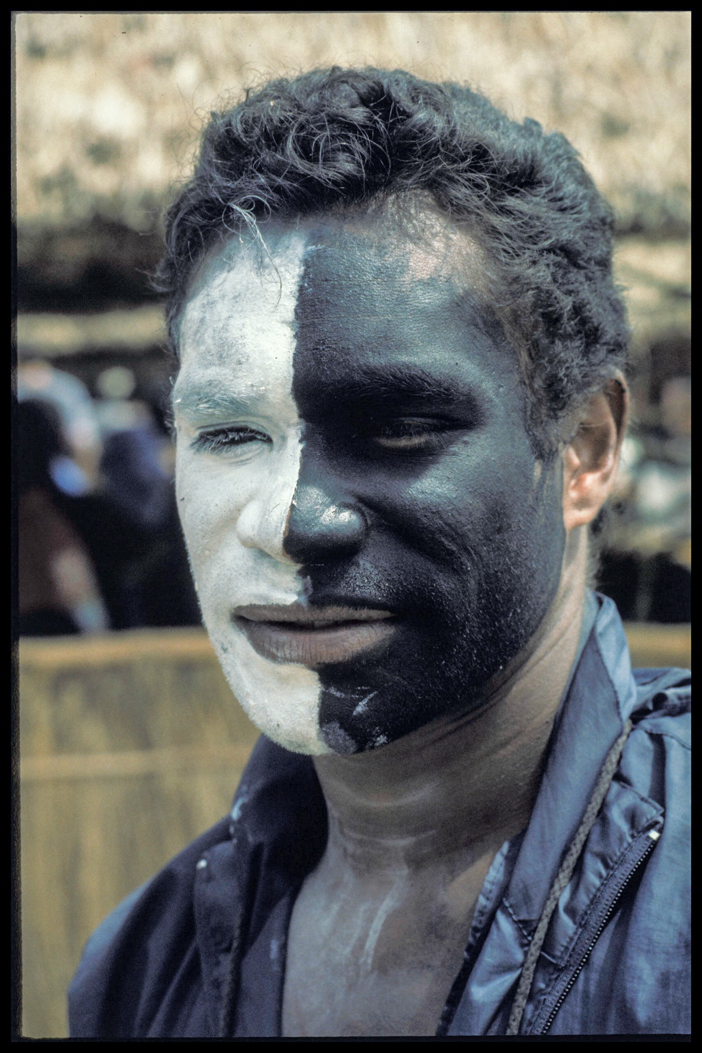 color reversal: KODAK UNIVERSAL E6. SBA settings neutral SBA off, color SBA on