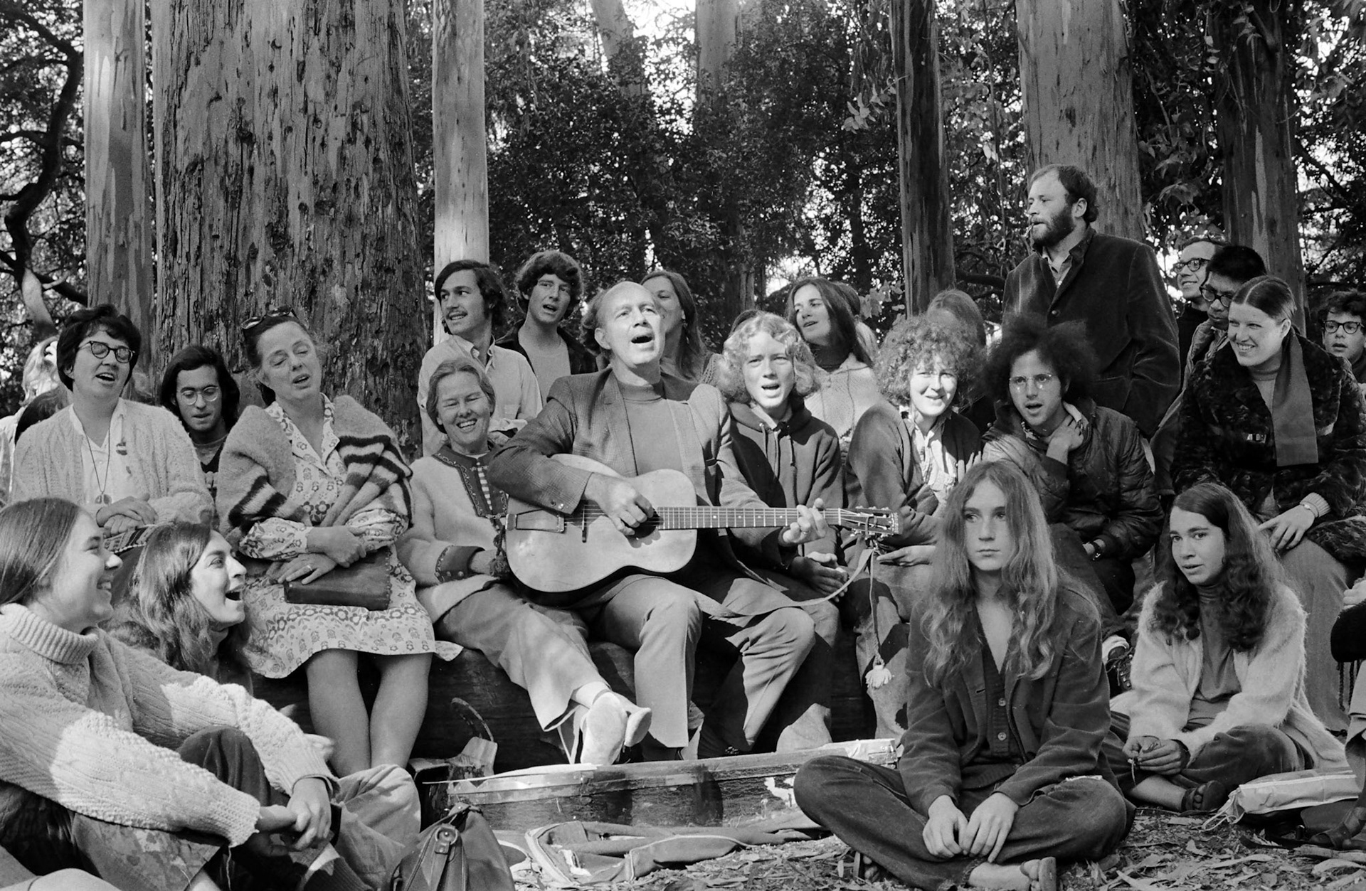 Bess Hawes & Sam Hinton, 1970