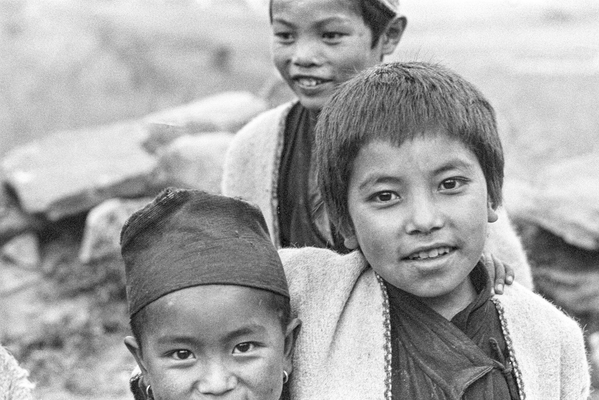 (L-R) Singi Ghale (296); others not identified