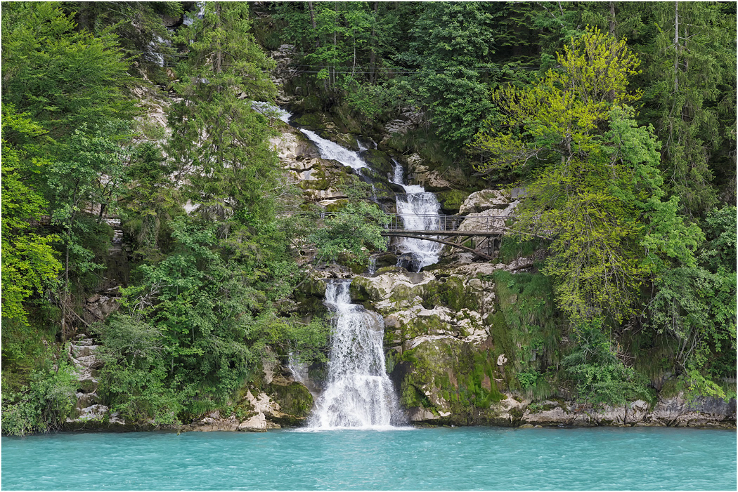 Lower Geissbach falls from Lake Brienz