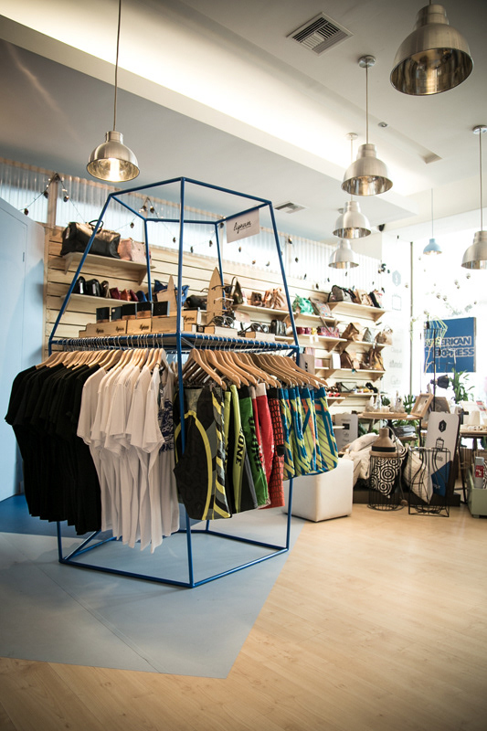 Plasma Nodo BLUE STORE (AMERICAN EXPRESS) / Diseño Interior