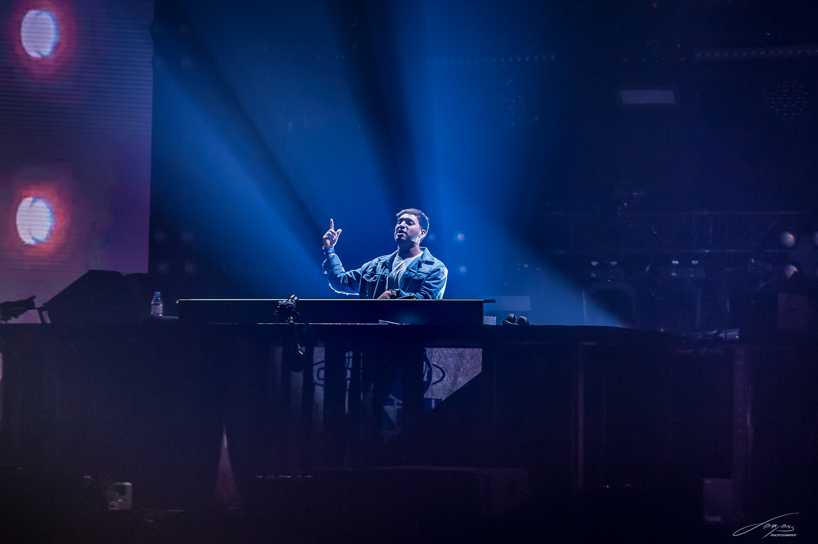 Jonas Blue © Lempens Studio