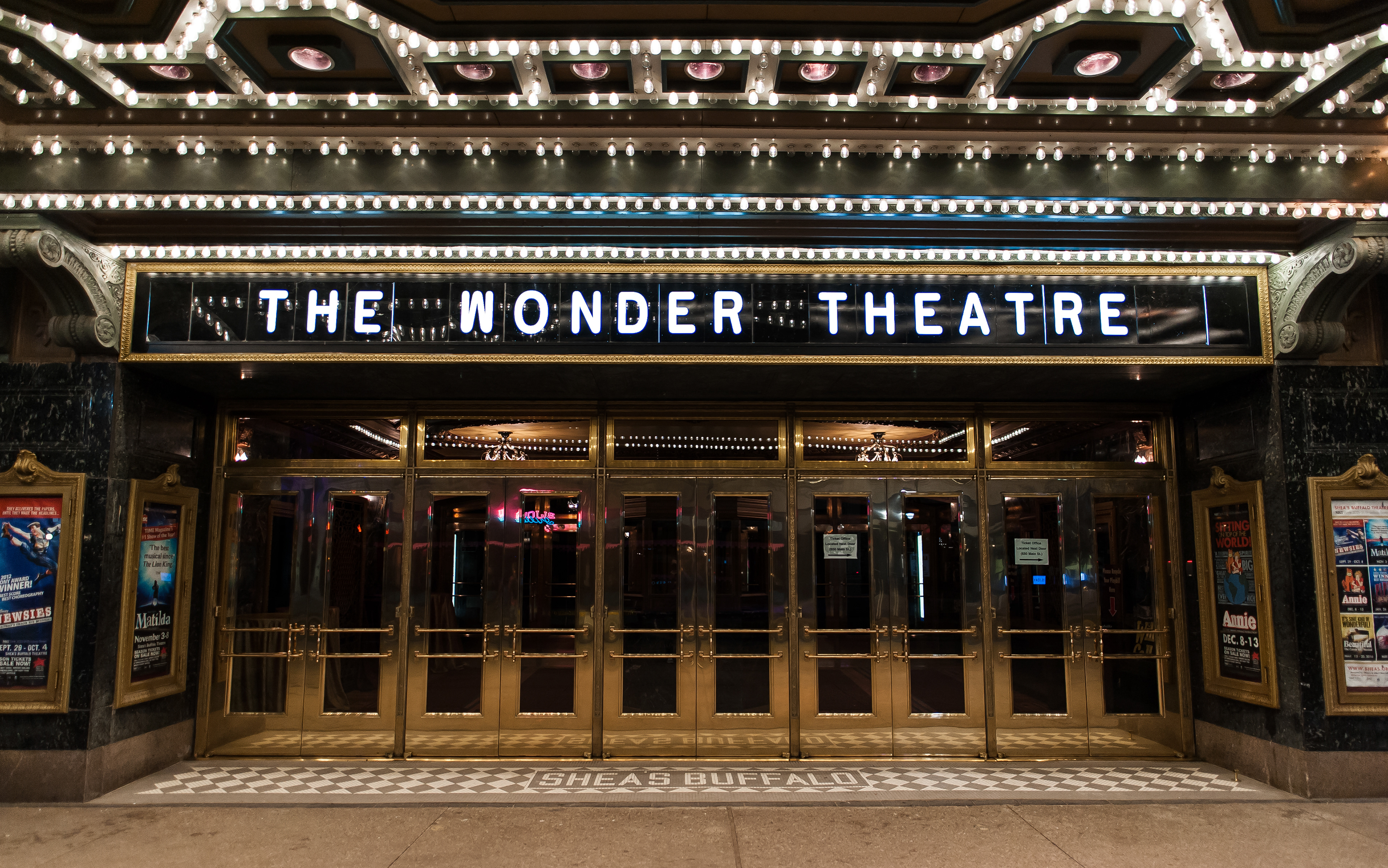 Photography of Buffalo, NY - buffalo theatre district