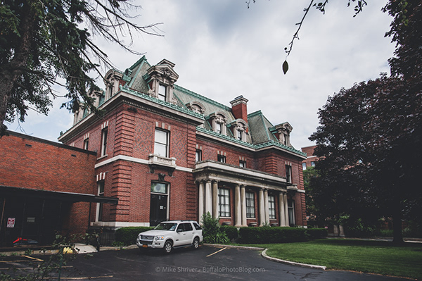 Photography of Buffalo, NY - millionaires' row