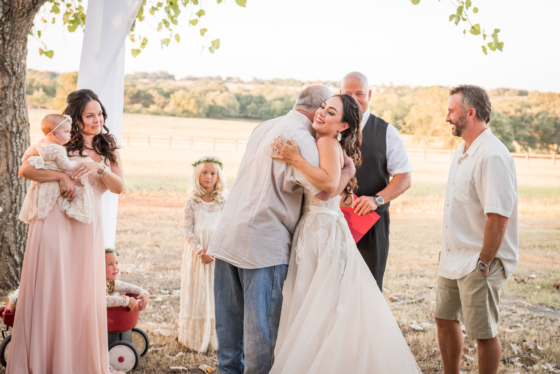 Wedding Day Photos taken in Brenham, TX by Wedding Photographer Aaron Resop @ permavista ranch & resort, Brenham, TX 77833