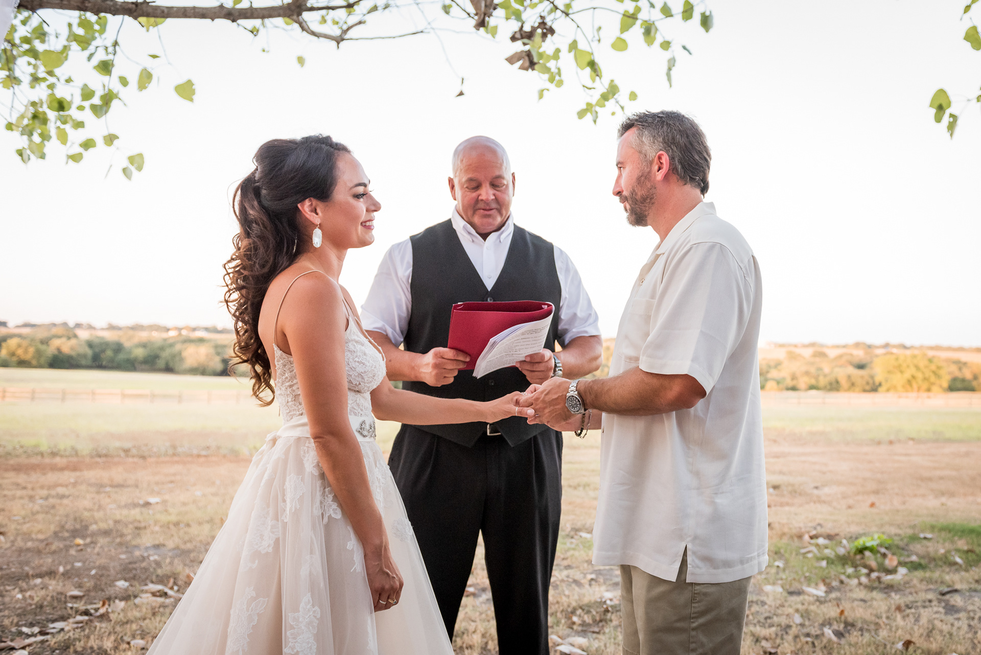 Wedding Day Photos taken in Brenham, TX by Wedding Photographer Aaron Resop @ permavista ranch & resort, Brenham, TX 77833