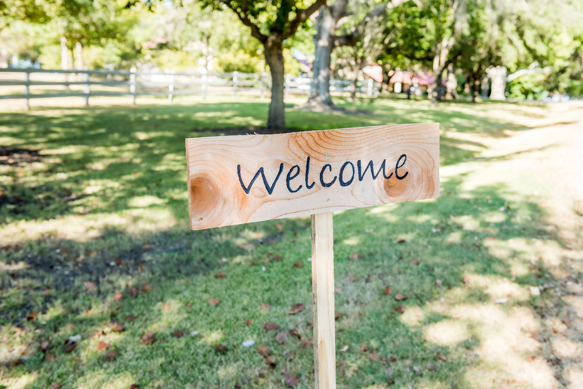 Wedding Day Photos taken in Brenham, TX by Wedding Photographer Aaron Resop @ permavista ranch & resort, Brenham, TX 77833