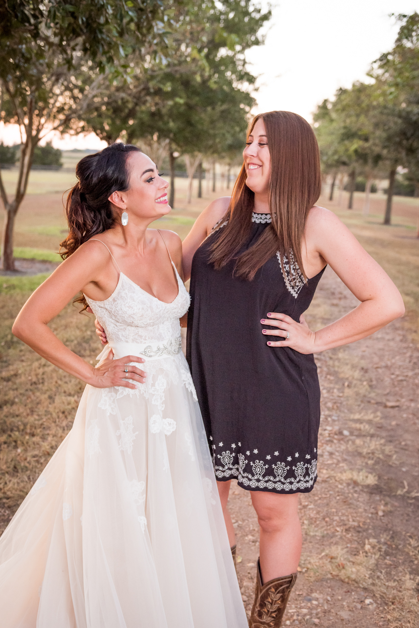 Wedding Day Photos taken in Brenham, TX by Wedding Photographer Aaron Resop @ permavista ranch & resort, Brenham, TX 77833