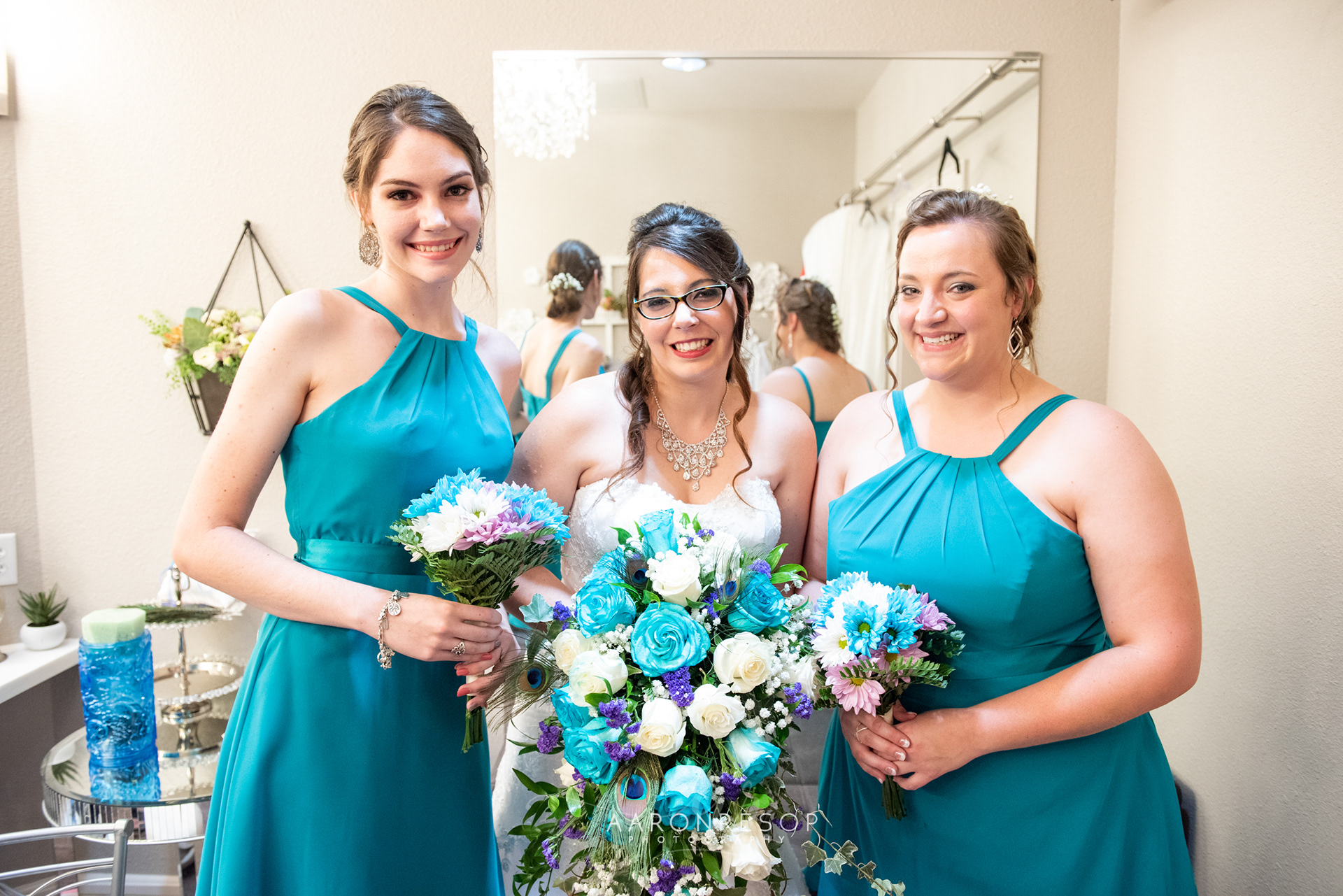 Wedding Day Photos Taken by Aaron Resop @ Olympia hills wedding venue 12900 Mt Olympus, Universal City, TX 78148
