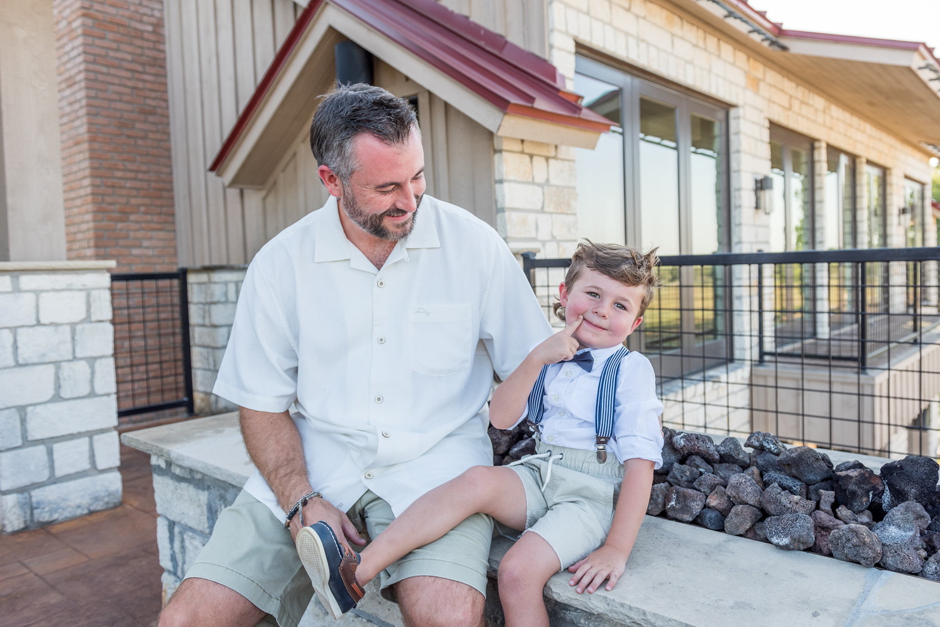 Wedding Day Photos taken in Brenham, TX by Wedding Photographer Aaron Resop @ permavista ranch & resort, Brenham, TX 77833