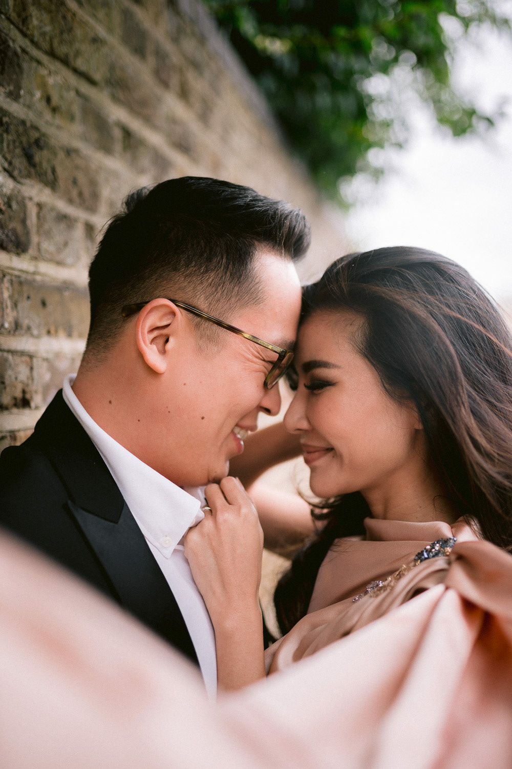 Tokyo Portrait photographer for couples and weddings