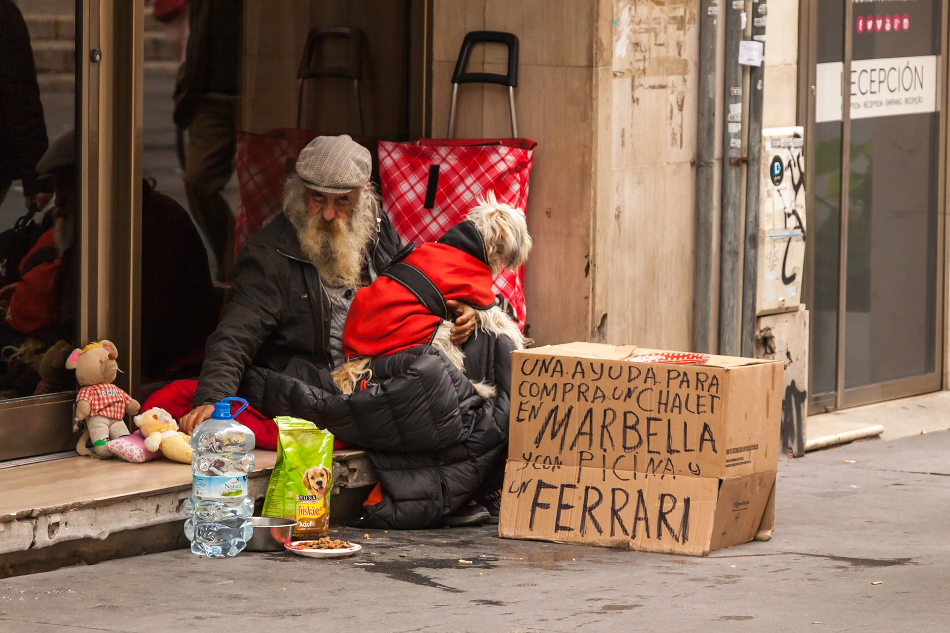 2015 | Spain, Sevilla | Av. de la Contitución