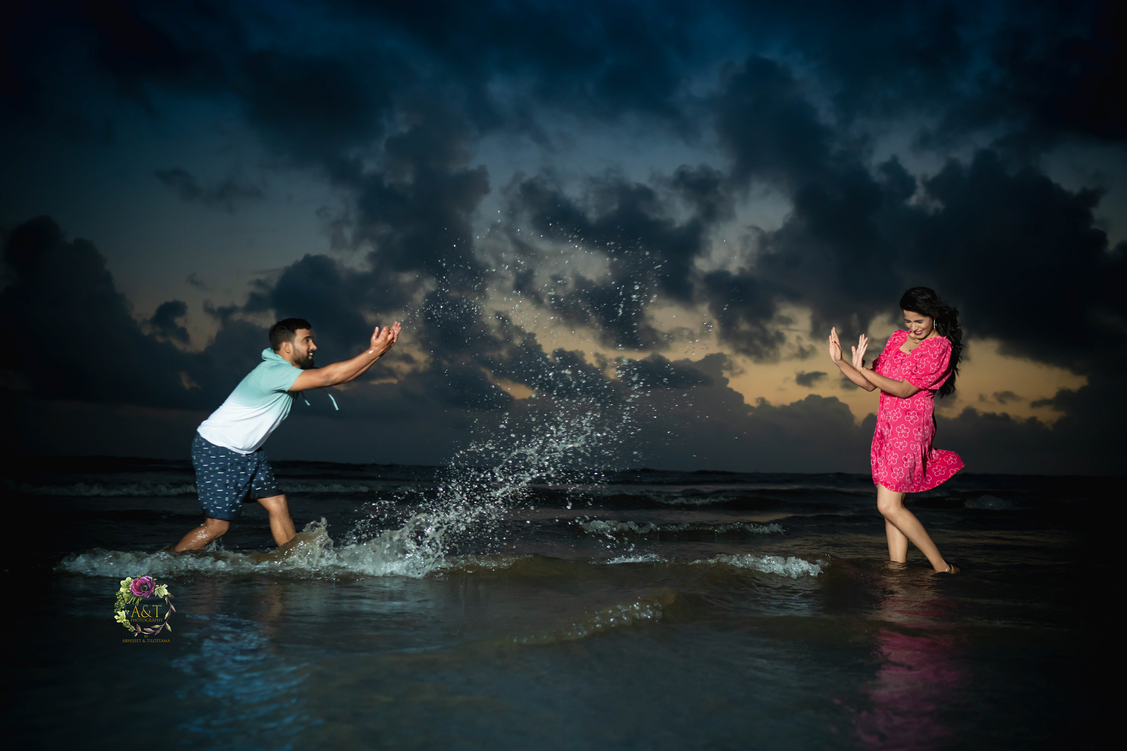 Vijay & Bhavana's Funny Beach Pre-Wedding Shoot 1| Best Wedding Photographer in Pune