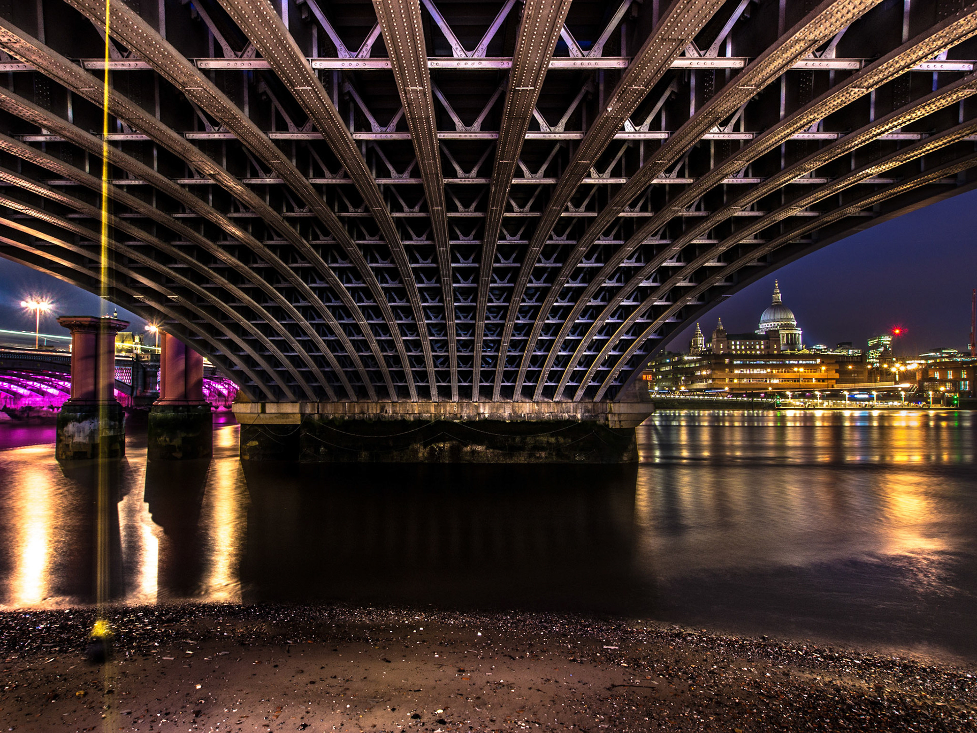 Blackfriars Railway Bridge, London, United Kingdom