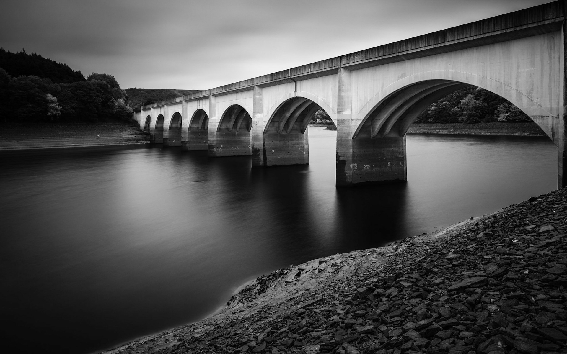 Ladybower reservoir