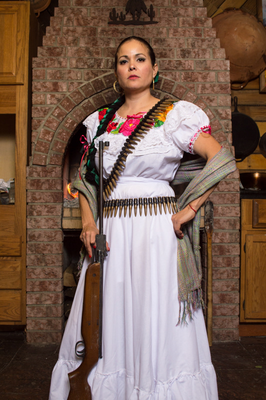 Anahli Vazquez - Las Adelitas: The Women of the Mexican Revolution Anahli Vazquez - Las Adelitas: The Women of the Mexican Revolution