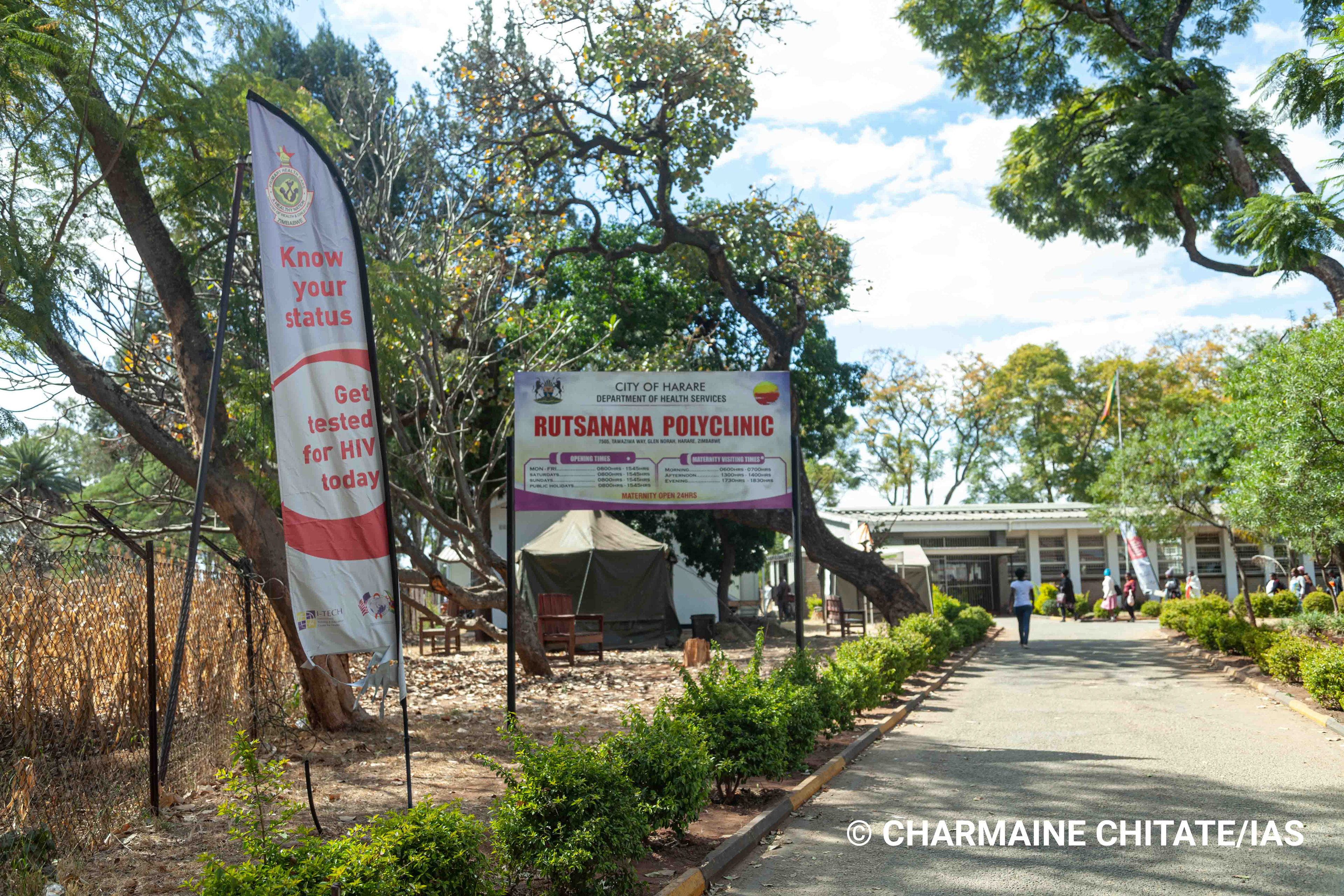 Rutsanana Polyclinic is located 13km from Harare's city centre and is one of the first Integrated HIV Care for Tuberculosis Patients with HIV/AIDS. (Photographer: Charmaine Chitate/IAS)