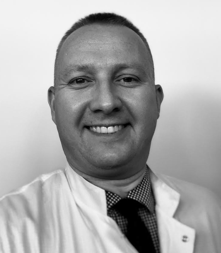Dr Bartek Szostakowski is a consultant orthopaedic surgeon specialising in sarcoma and joint reconstruction. He works at the Department of Sarcoma, Soft Tissue and Bone Tumours at the Maria Sklodowska-Curie National Research Institute of Oncology Warsaw, Poland. A large part of his residency training was spent in the UK at the Royal National Orthopaedic Hospital in Stanmore. Working with the world-renowned orthopaedic surgeons at the spinal department and then one of the largest European sarcoma and joint reconstruction centres, dealing with oncology patients and those with massive joint reconstructions allowed him to broaden his knowledge and enjoy orthopaedics at its best. At Stanmore, he worked at the SHO, Registrar and Fellow levels.